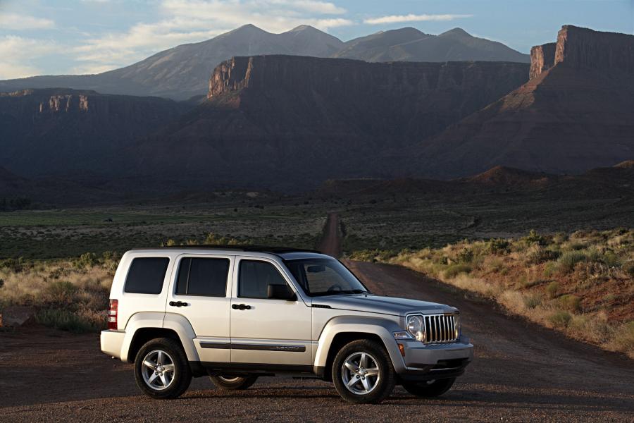  Jeep Liberty 2008 года  (фото 76 из 98)